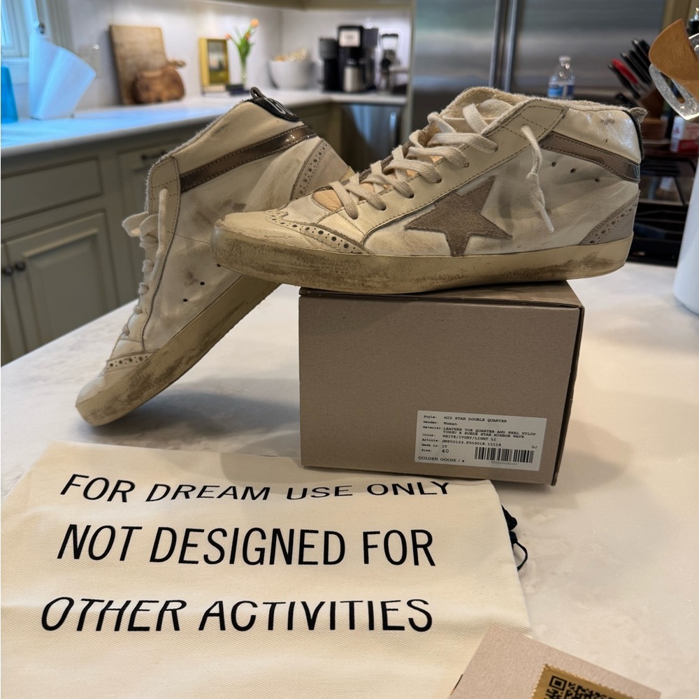 Golden Goose mid star sneakers size 40